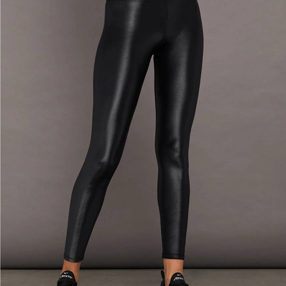 Carbon38 Takara Shine Leggings Extra Small Black New Without Tags